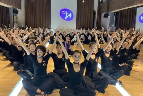 礼仪服务的背后 那些被误解的女性职业选择